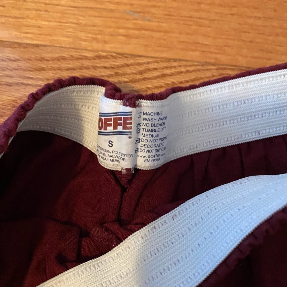 Shorts - Picture 4 of 5